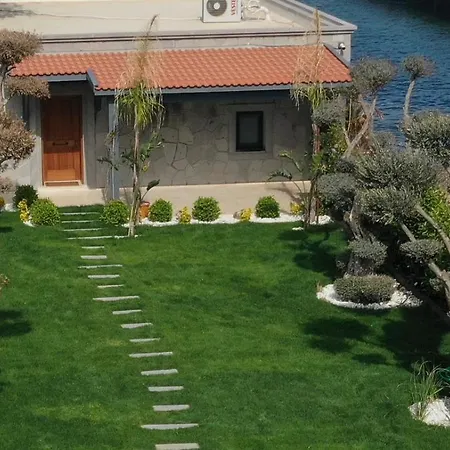 Bodrum Linos On The Water
